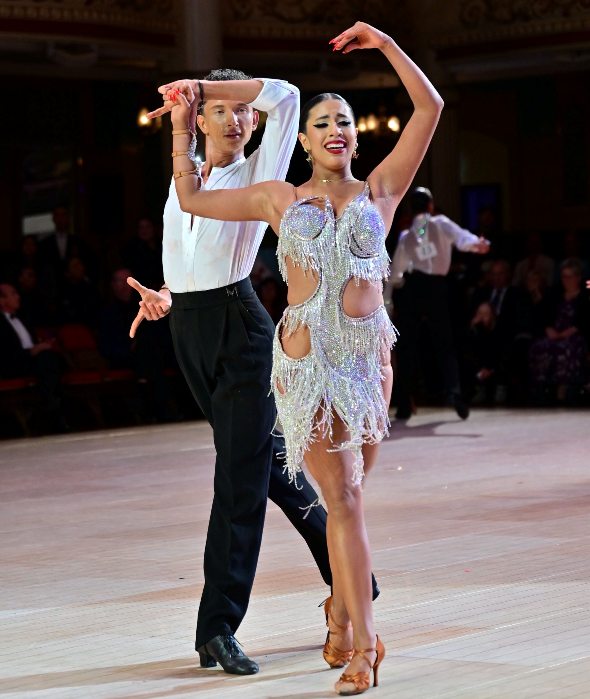 New Instructors at Goldcoast Ballroom: Ervinas Valskys & Alexa Sosna (Ervinas & Lexi)